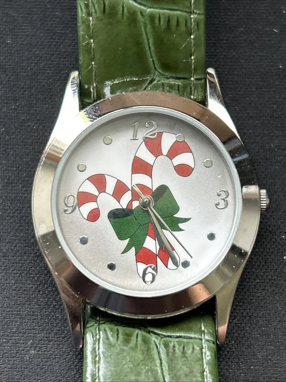 Christmas Candy Cane Women’s Quartz Watch